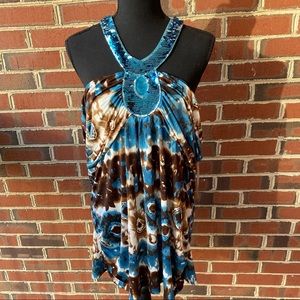 Sleeveless halter top